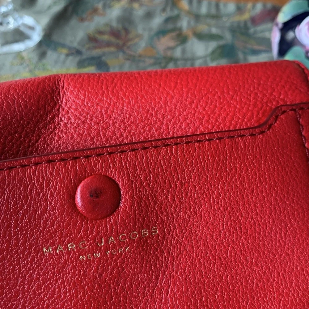 Marc Jacob’s Leather Crossbody - Picture 10 of 10